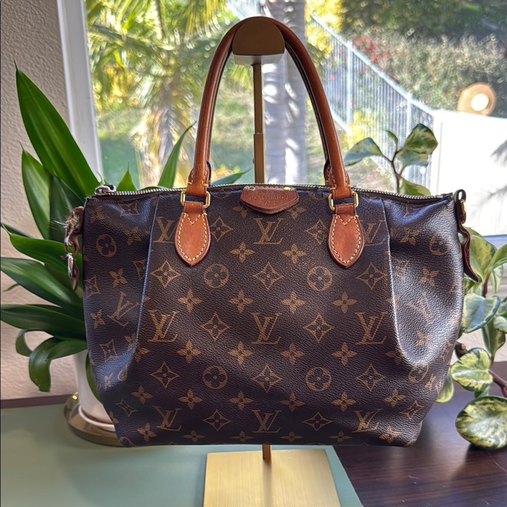 Louis Vuitton Monogram Turenne Bag